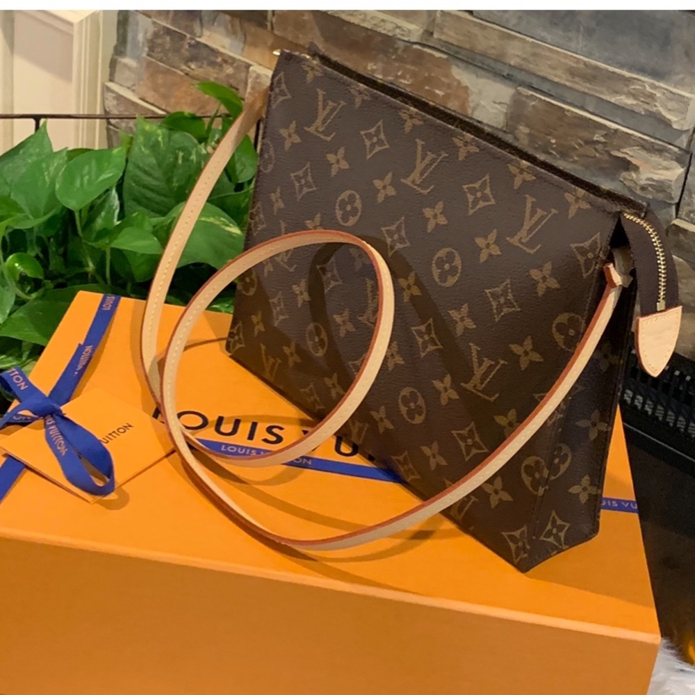 Check out my avail listing in my closet